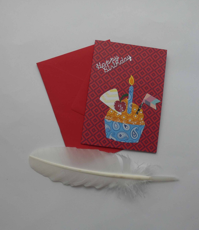 Happy birthday avec un gâteau