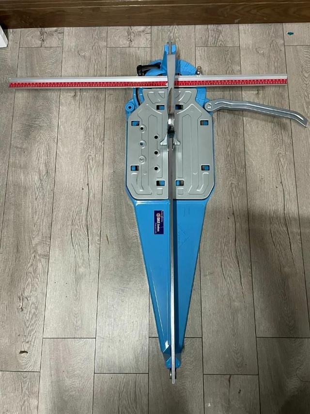 95cm Tile Cutter (New)