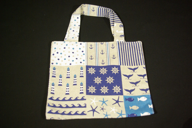 921-Sac enfant "marine" L20 x H16 cm