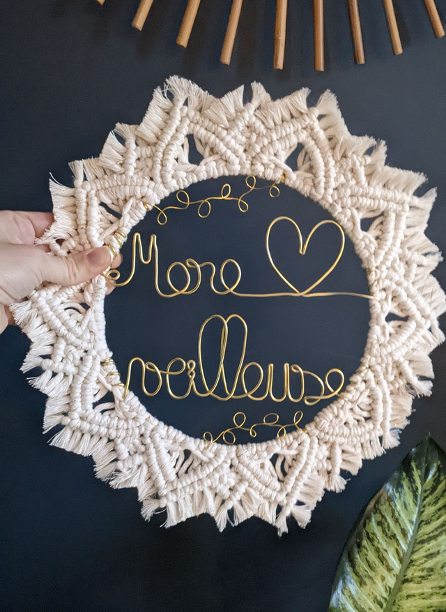 Couronne macramé spéciale &quot;Fête des mères&quot;