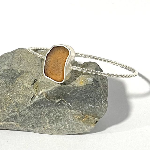 Amber Sea Glass Twisted Silver Bangle