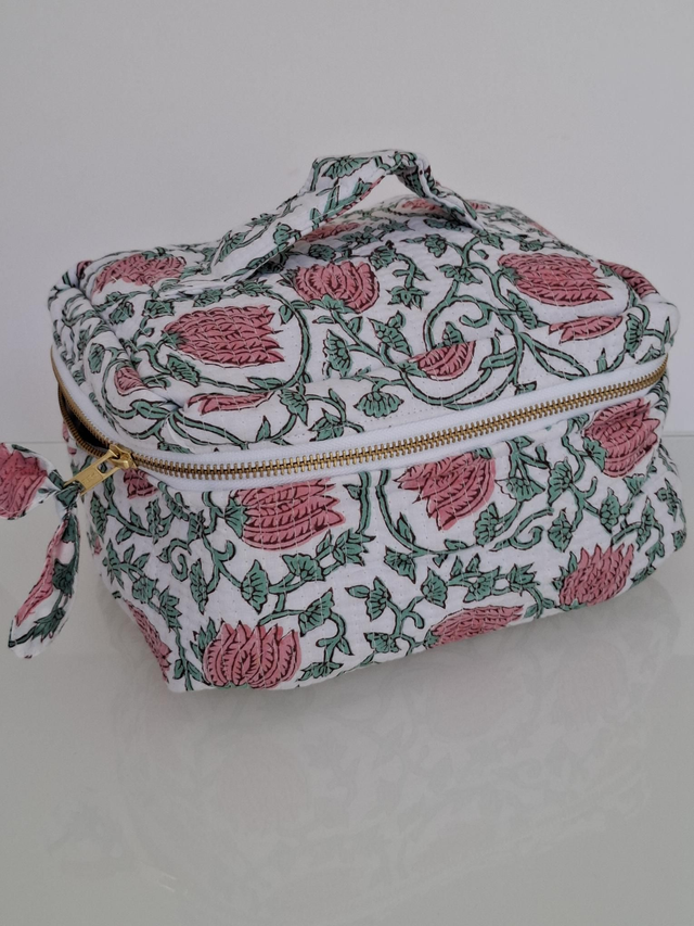 Trousse Vanity fleur lotus