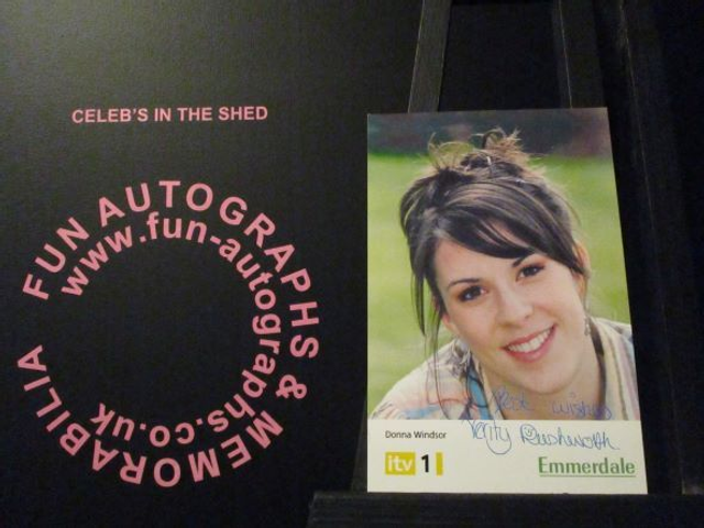 Verity Rushworth (Donna Windsor) Original Emmerdale Yellow &amp; White Itv1 Logo Pre-Print Cast Card