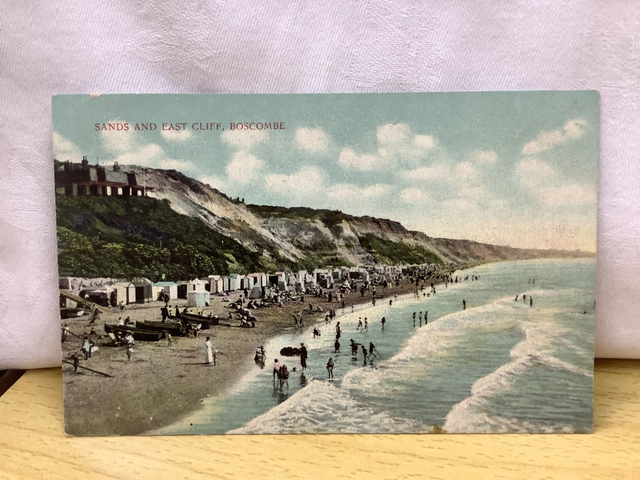 Boscombe, Sands and East Cliff, Dorset, vintage unbranded No.34 postcard. Our Ref No. R672 £2.25