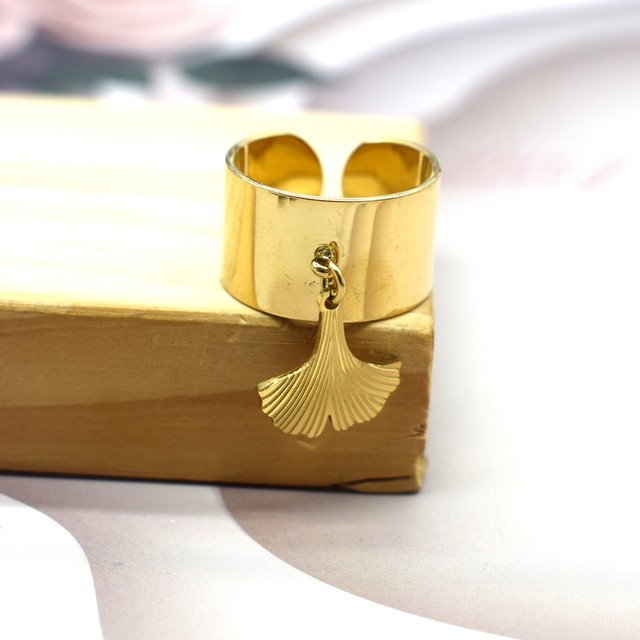Bague large fleur de ginkgo reglable 