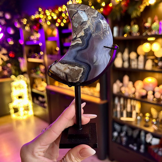 Volcano Agate Moon R36M2