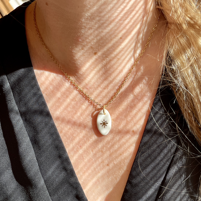 Médaillon en porcelaine ☀️ Soleil #2