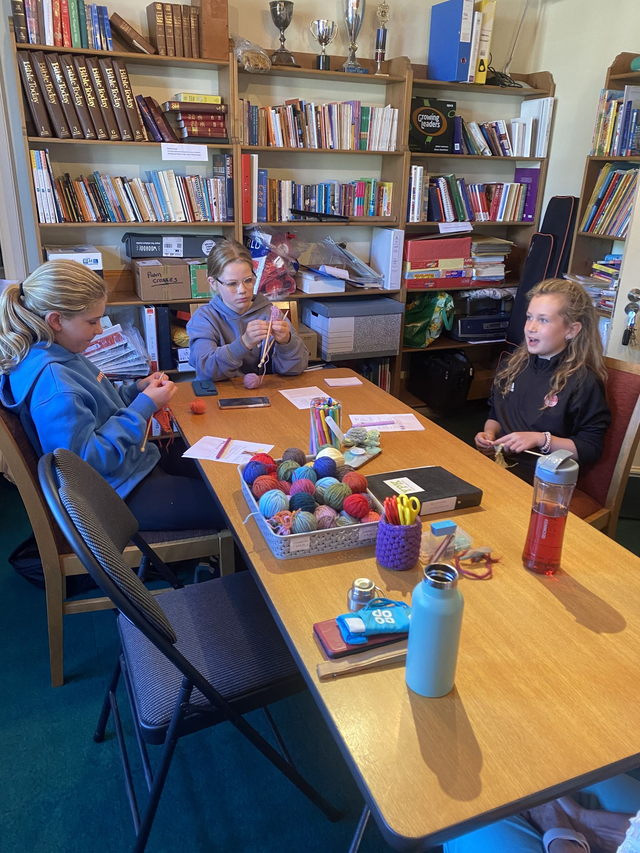 “Young People Knit” class in Kemnay