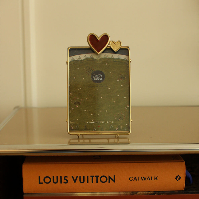 Doing goods frame hart L