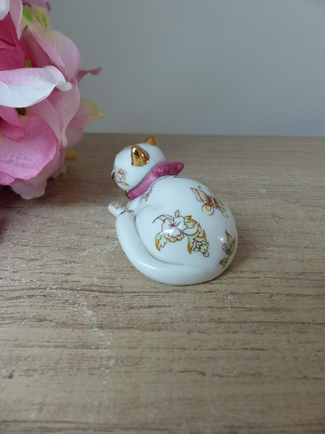 Vintage Chat Franklin Mint Satsuma 1986 cabinet de Curiosités, Chat en porcelaine avec collier à clochette, chat de style japonais satsuma