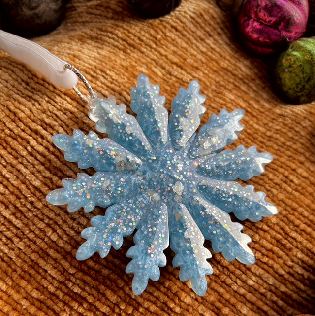 Snowflake Decoration Large - Blue and White 