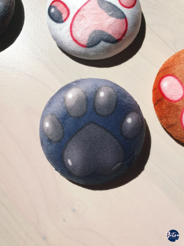 Badge squish - patoune noire