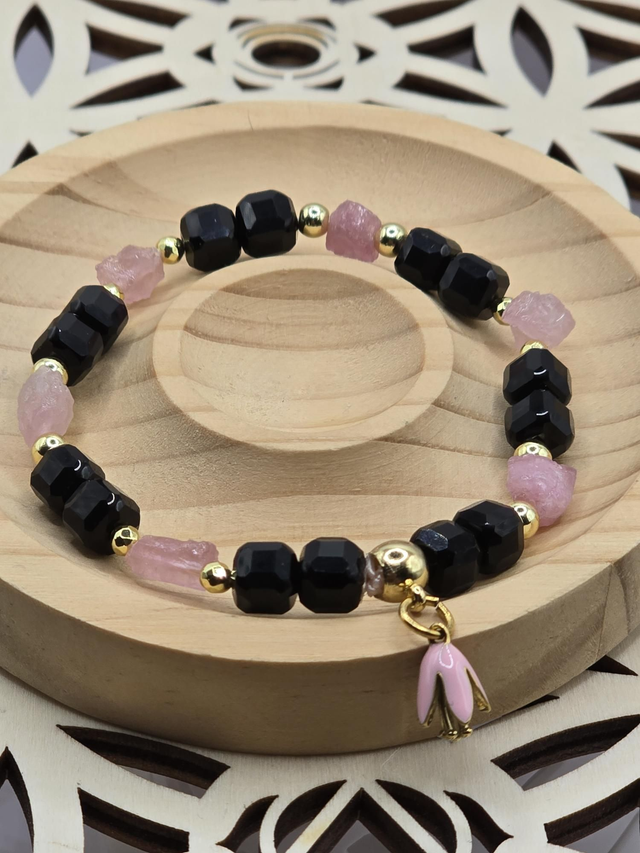 Bracelet Tourmaline rose brute et Onyx carré 