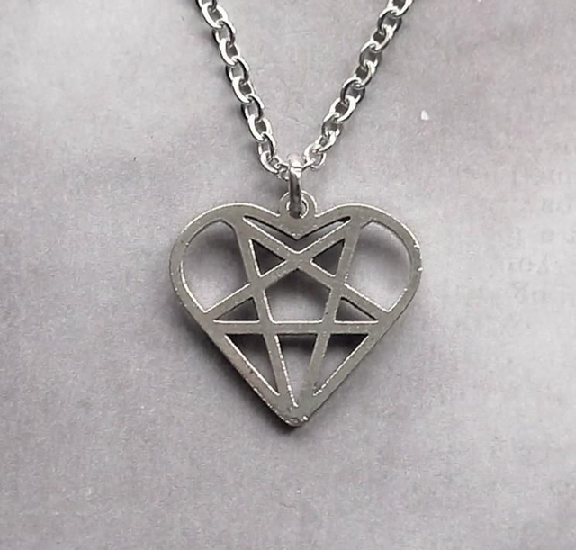 Pentagram Heart Necklace 