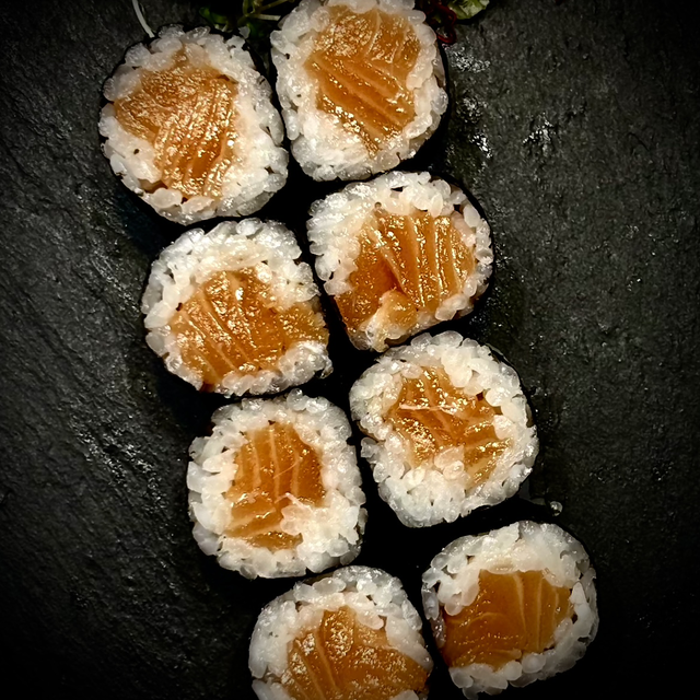 Hosomaki Lachs 8 stk. 