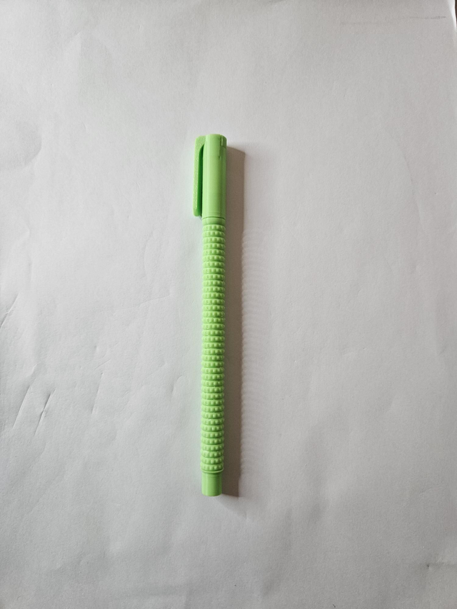 GS3DS Green Fidget Pen for ADHD, Autism and Anxiety - Stress Relief Toy/Pen