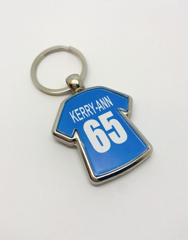 Personalised Shirt Keyring - Any Name, Number or Shirt Colour - Double Sided - Metal 