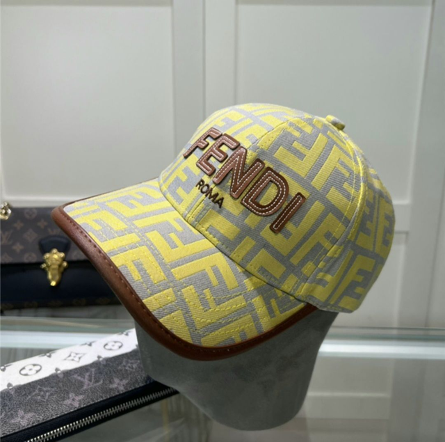 Casquettes F
