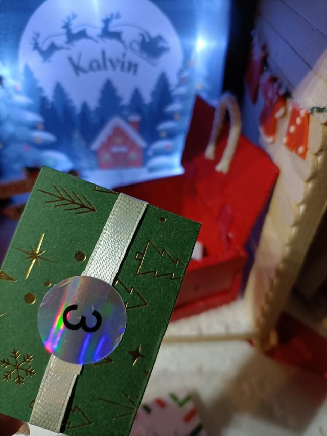 La Boîte Magique du Lutin – Décoration interactive et aventure de Noël de 24 jours