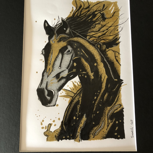 Cheval noir &amp; or - 30 x 40 cm - encadrement noir