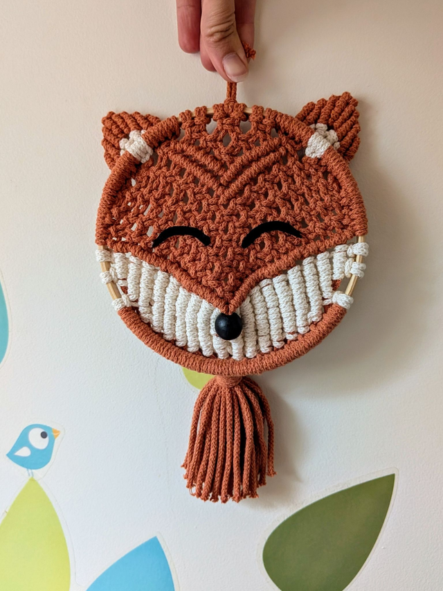 Décoration murale en macramé - Modèle "RENARD"