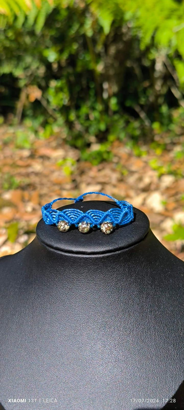 Bracelet bleu avec baryte 