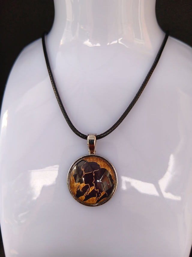 Collier Héros Préférés avec Cordon, Minnie, Mario, Spiderman et Plus !