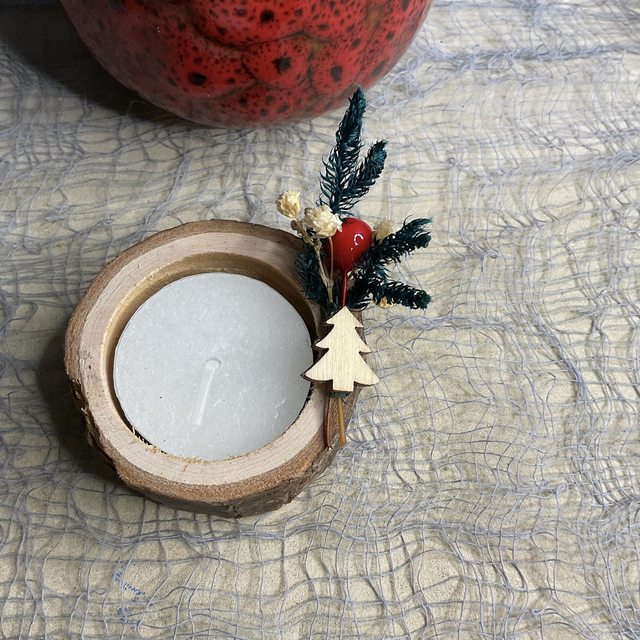 Rustic Christmas tea light candle’s holder with gift box.