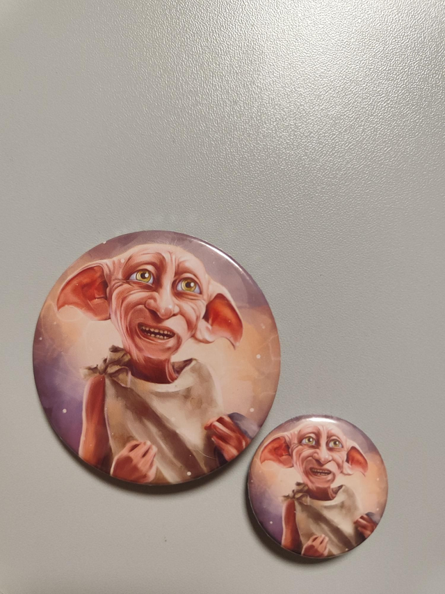 Tobby Button