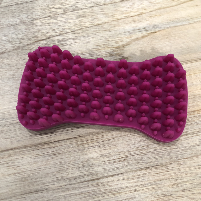 Brosse de massage stimulante en silicone