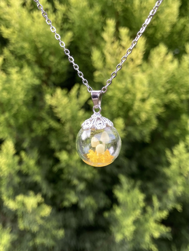 Pendentif champignon phosphorescent