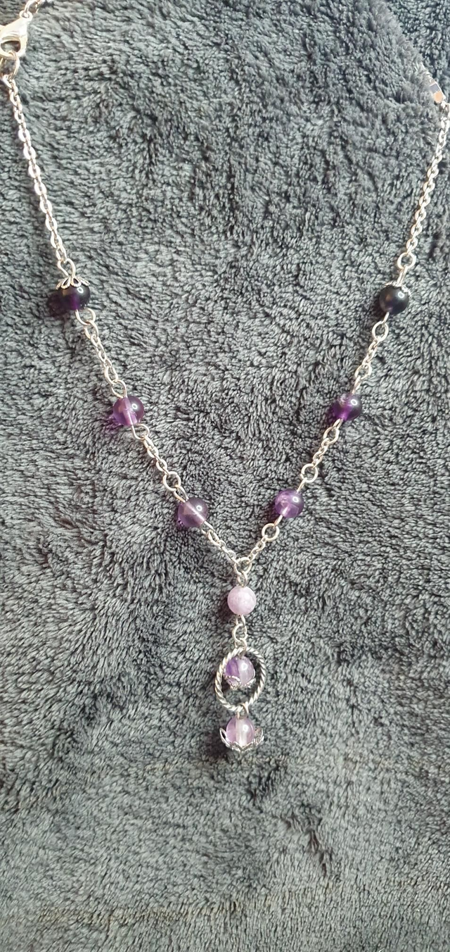 Collier acier inoxydable en Fluorite violette 