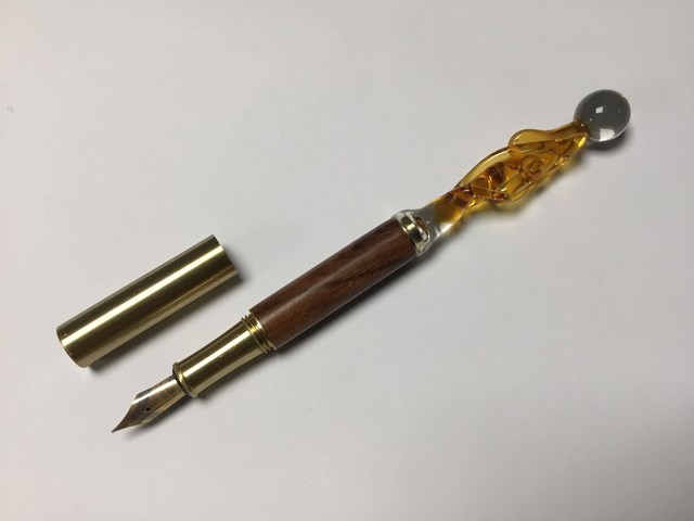 Stylo à plume réf Styp 012