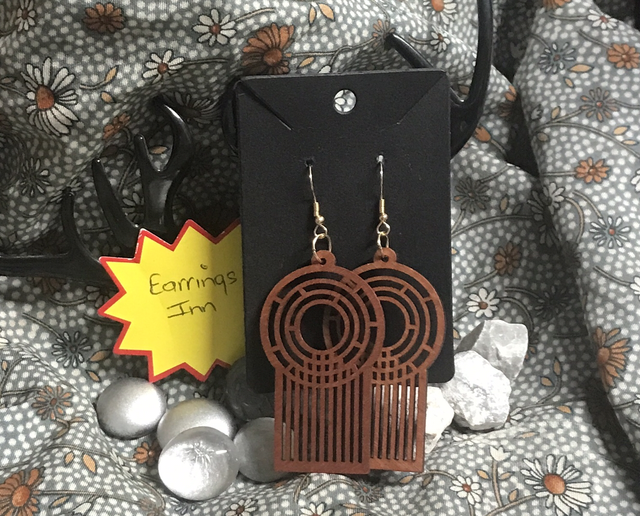 Brown Wood Dangling Earrings-SWDE69