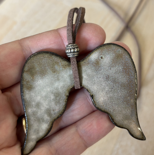 Collana ciondolo ali