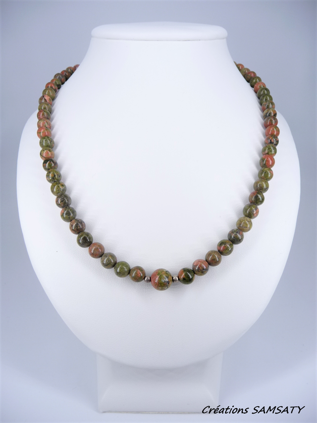 Collier unakite