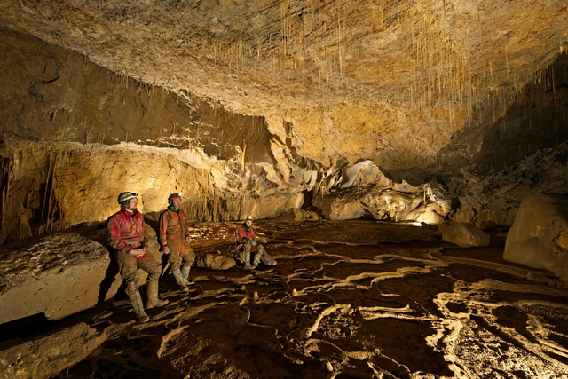 Camp 1, Trident Series, Cueva Hoyuca, Sistema de Cuatro Valles by Sam Davis Photographer