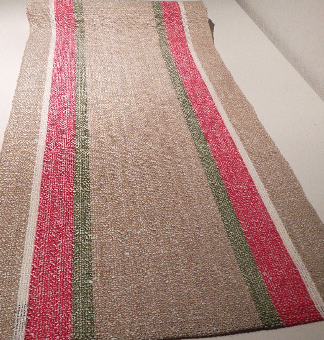 Pellava- kaitaliina / Linen- table runner