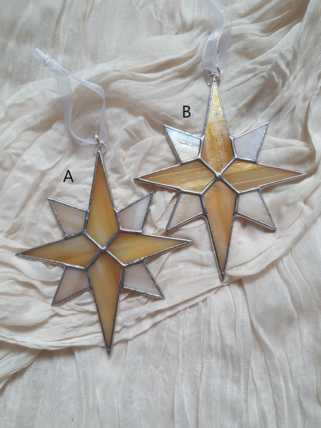 o Etoile Jaune Irisée