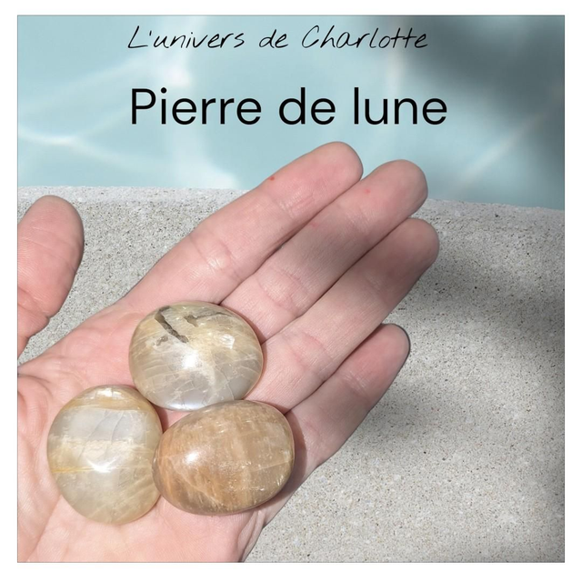 Pierre roulée "Pierre de lune"