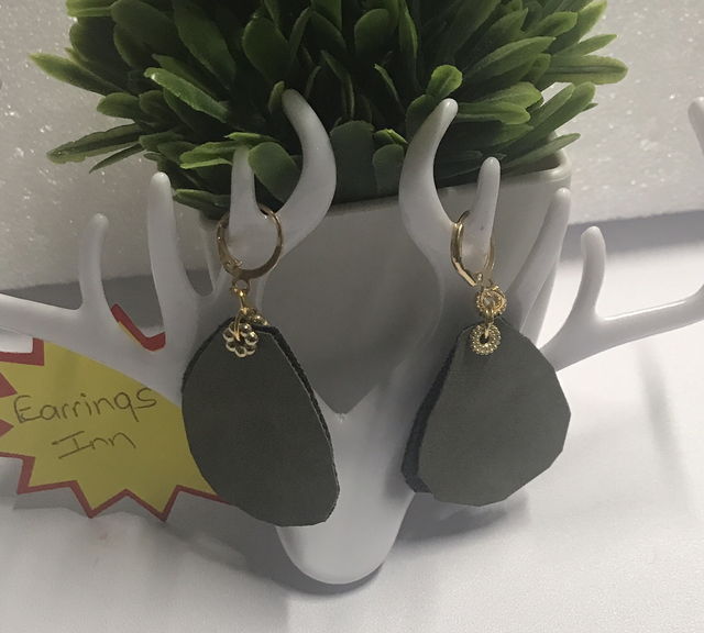 Gray Suede Dangling Earrings - SUE01 