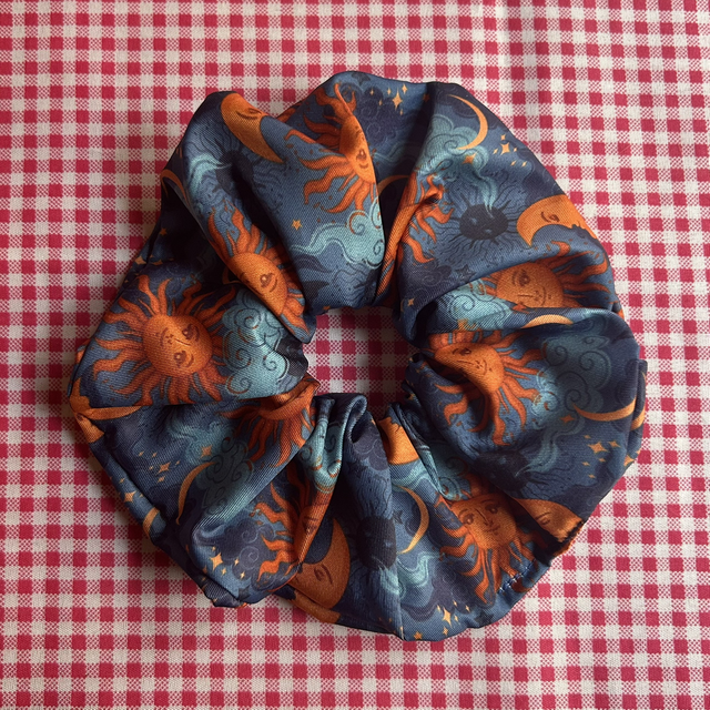 Scrunchie Sol y Luna