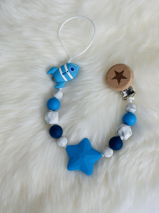 Attache tetine Fusée 🚀  