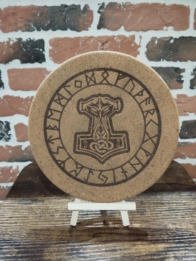 Dessous de plat en liège – Marteau de Thor ⚡🔨