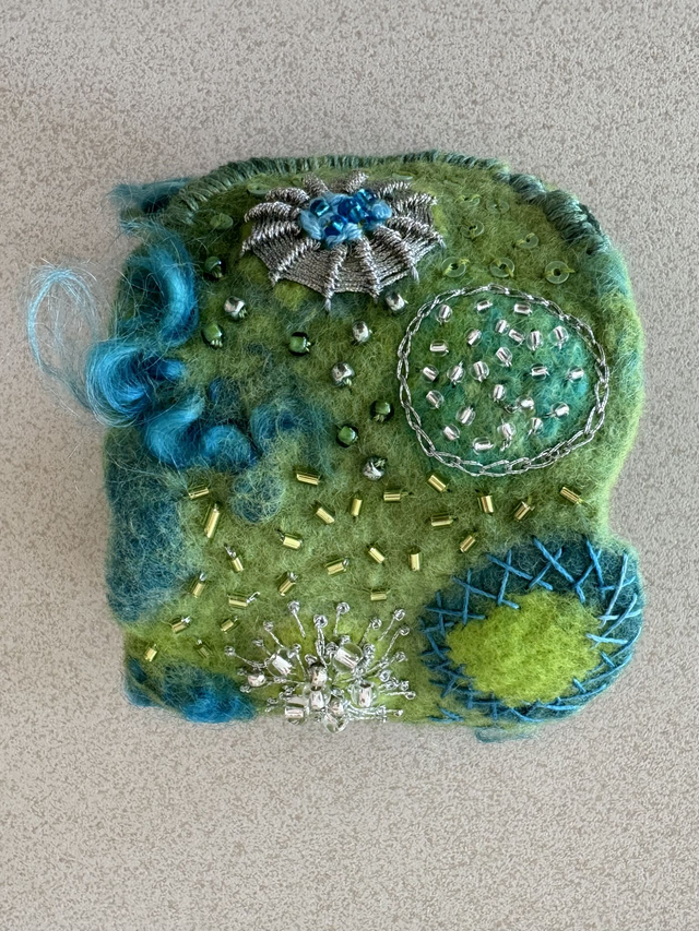 Filzarmband V - Einzelstück aus meiner 5-teiligen Miniserie "Grün & Türkis"