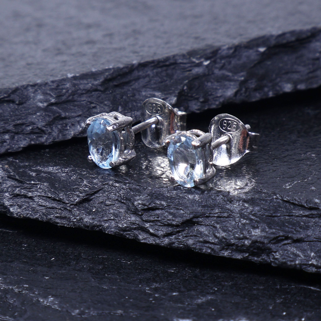Pair of Vintage Sterling Silver 925 Small Dainty Delicate 5x4mm Oval Cut Blue Topaz Gemstone November Birthstone Stud Earrings 