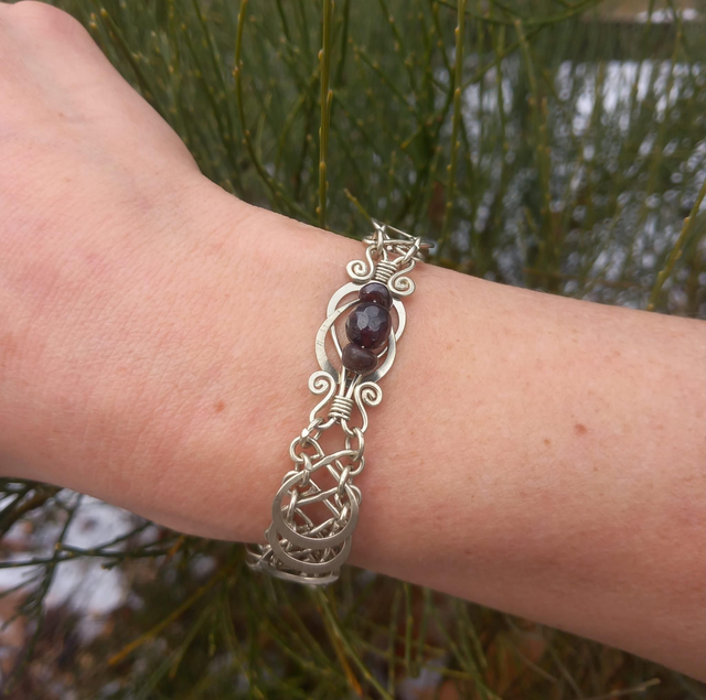 Bracelet 7 Maillechort &amp; grenat