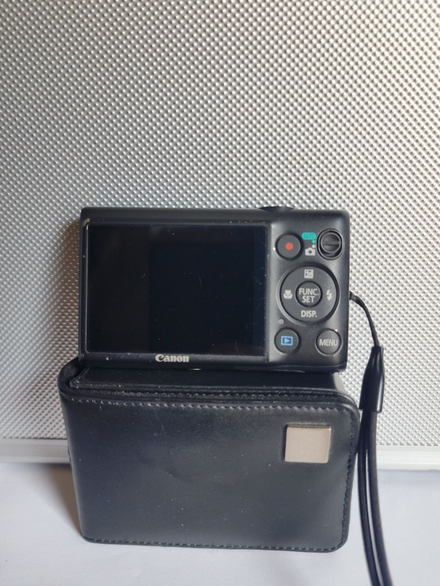 Canon Ixus 220HS