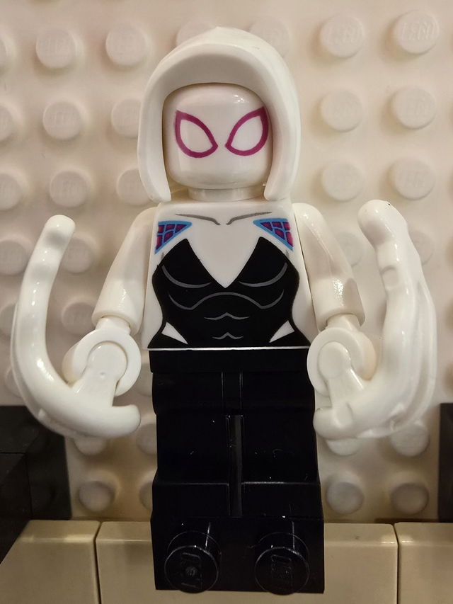 LEGO sh0682 Spider Gwen (Gwen Stacy) Minifigur