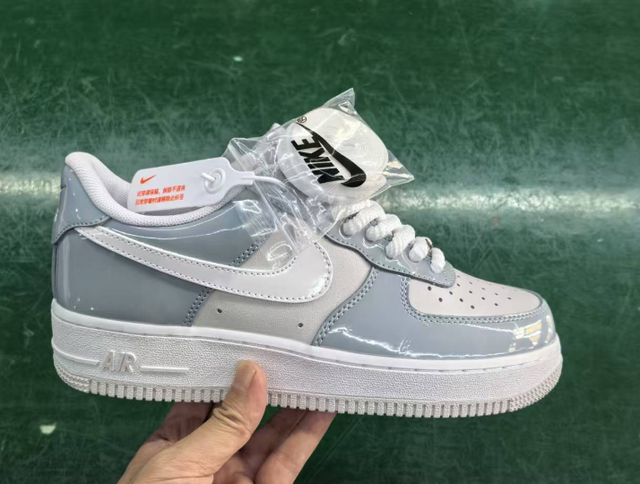 Nike Air Force 1 (Vendu sans la boîte )